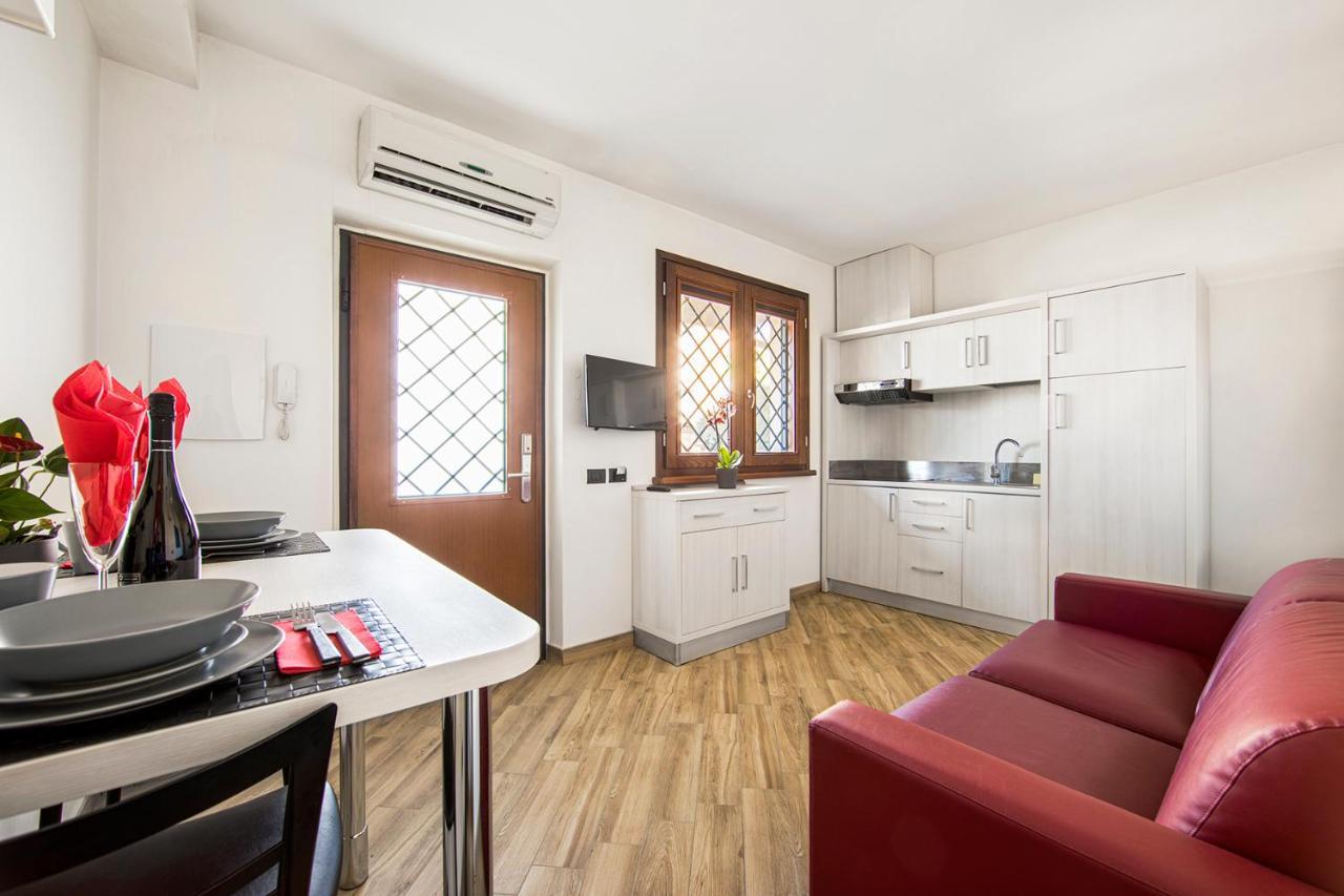 Borgo Aureo Villa Rome Exterior photo